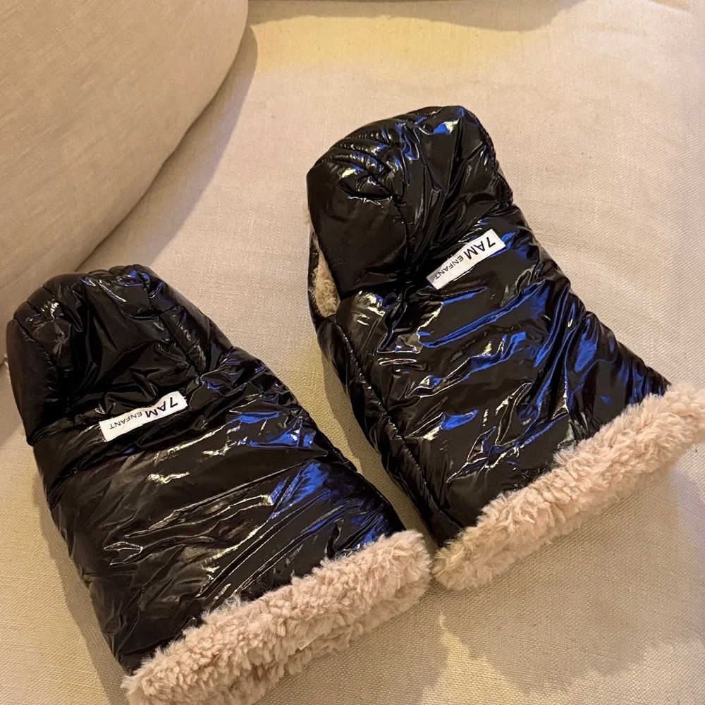 7AM Warmmuffs Polar NWOT